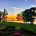 Balaton Beachside N1