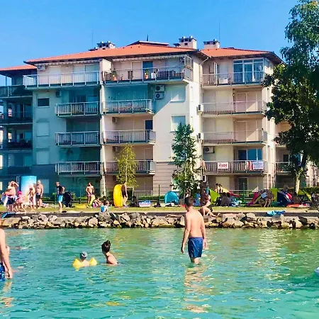 Balaton Beachside N1 Apartament Siófok