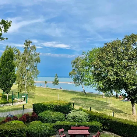 Balaton Beachside N1 *