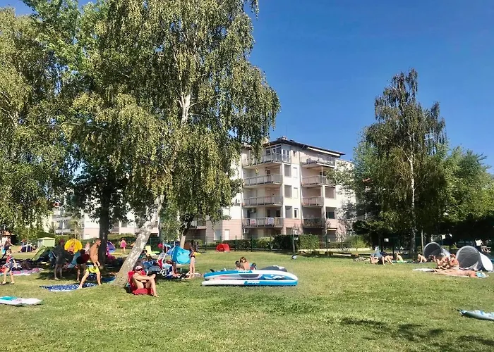 Balaton Beachside N1 *